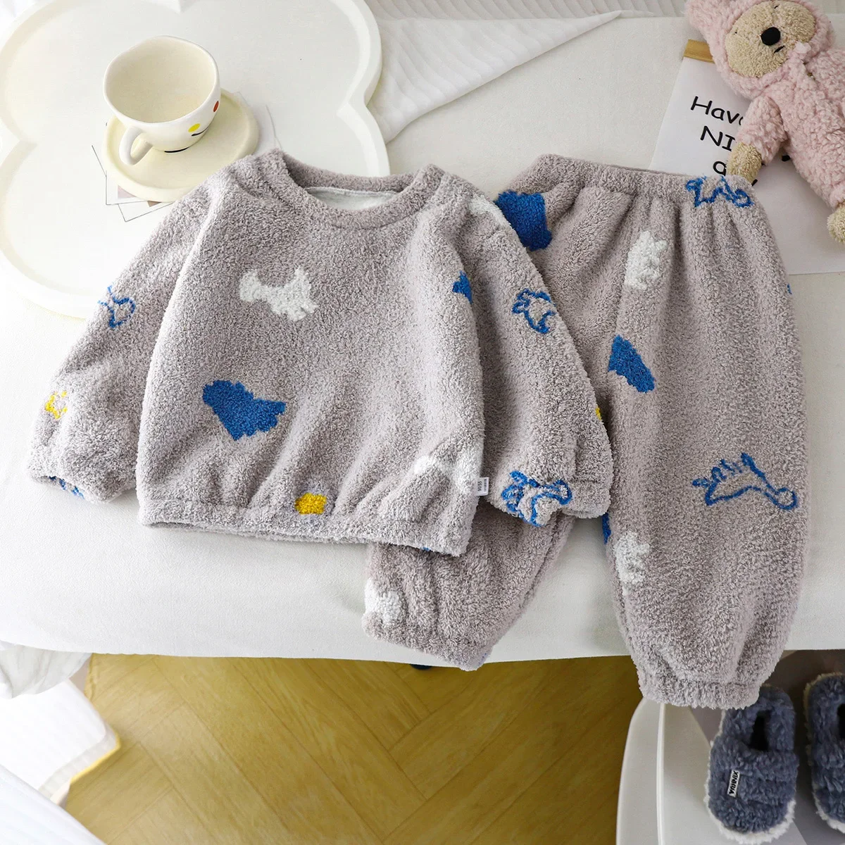 Winter Clothing Baby Boy - ชุดเสื้อผ้าเด็กแบบใหม่ชุดนอนเด็กหญิงเด็กชายรูปการ์ตูนน่ารักชุดนอนผ้าขนสัตว์ให้ความอบอุ่นหนาสำหรับฤดูใบไม้ร่วงฤดูหนาวชุดนอนทารก