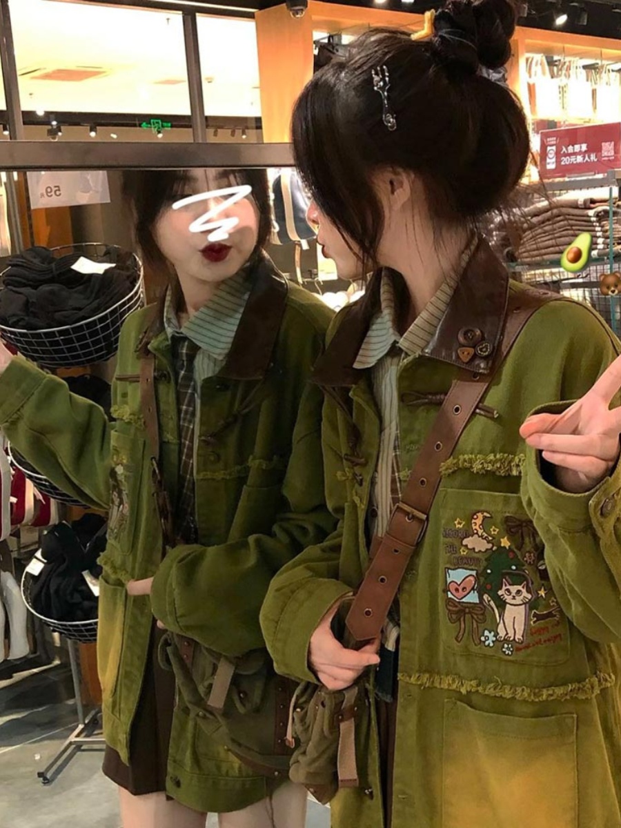เสื้อแจ็คเก็ตผู้หญิงแบบควิลท์  - Winter Clothing Trends 2025 Women'S บทวิจารณ์และราคา