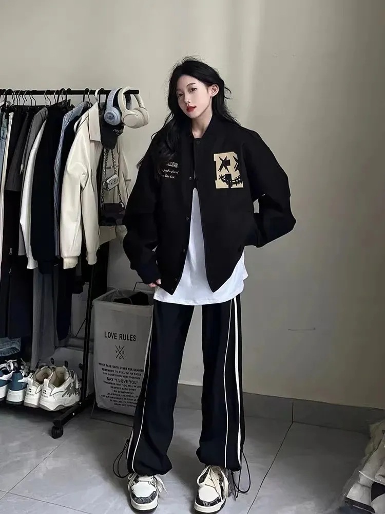 เสื้อแจ็คเก็ตเบสบอลพิมพ์ลายตัว - Winter Clothing Trends 2025 Women'S บทวิจารณ์และราคา